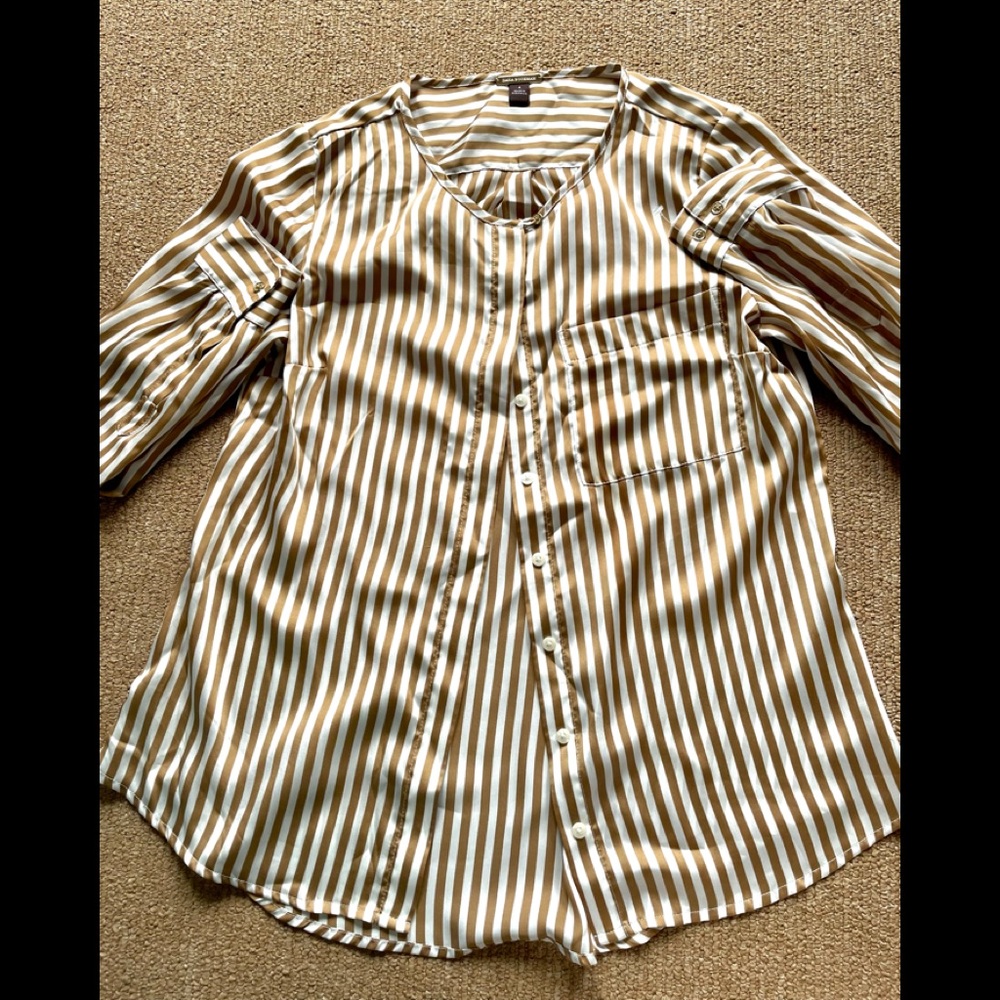 Dana Buchman polyester top